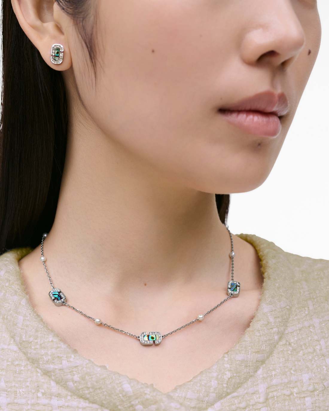 Marc Jacobs The J Marc Luxe Station Necklace Silver/Crystal JEWELRY